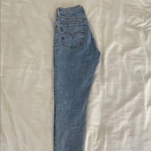 Levi’s 501 Stretch Tango Light Size 25x30